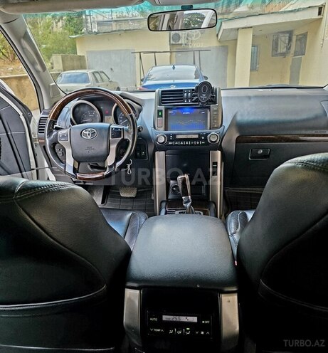 Toyota Land Cruiser Prado 2010, 276,350 km - 2.7 l - Bakı