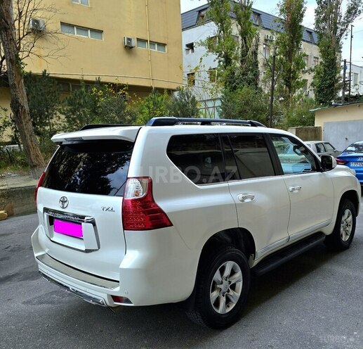 Toyota Land Cruiser Prado 2010, 276,350 km - 2.7 l - Bakı
