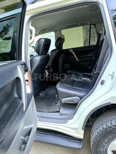 Toyota Land Cruiser Prado 2010, 276,350 km - 2.7 l - Bakı