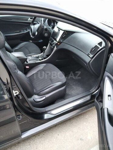 Hyundai Sonata 2010, 287,000 km - 2.4 л - Qusar