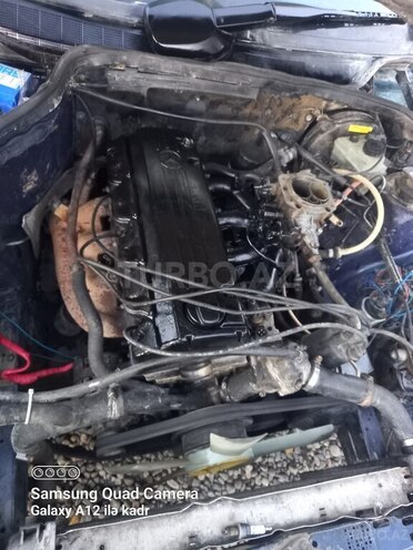 Mercedes 190 1990, 250,000 km - 2.0 l - İmişli