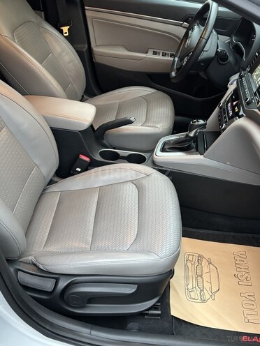 Hyundai Elantra 2016, 195,000 km - 2.0 л - Bakı