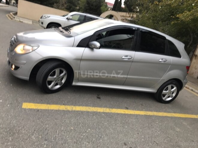 Mercedes B 170 2008, 235,000 km - 1.7 l - Sumqayıt