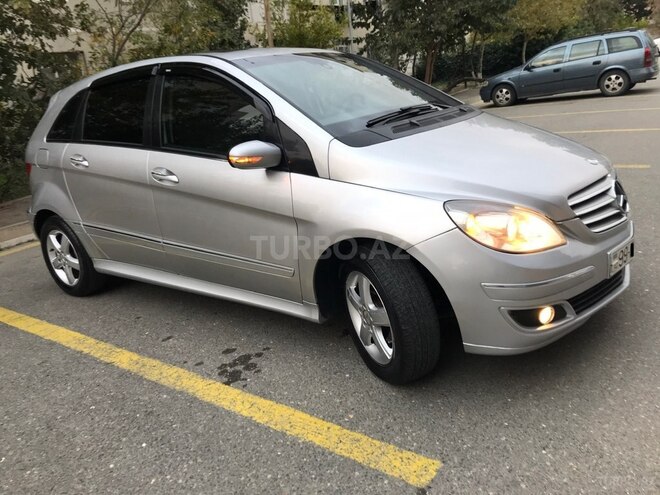Mercedes B 170 2008, 235,000 km - 1.7 l - Sumqayıt