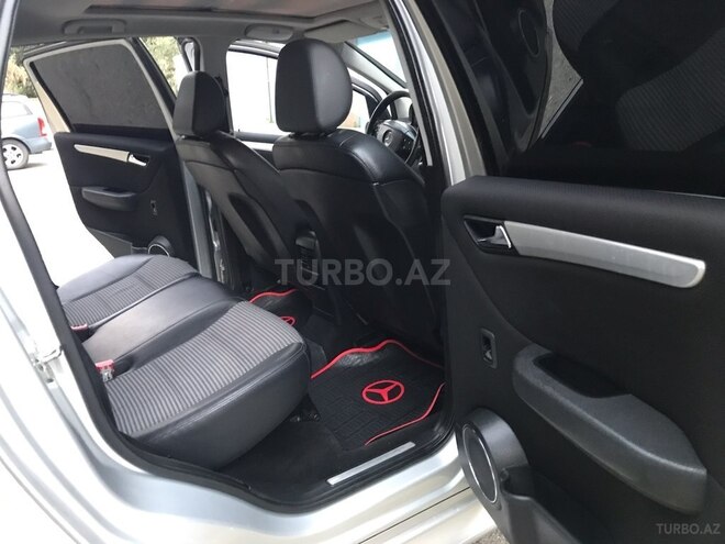 Mercedes B 170 2008, 235,000 km - 1.7 l - Sumqayıt