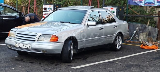 Mercedes C 220 1996, 400,000 km - 2.2 л - Mingəçevir