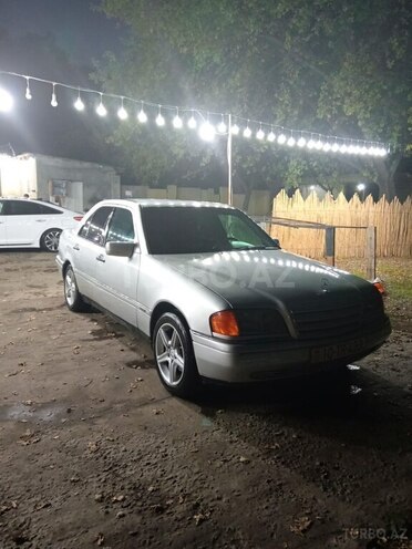 Mercedes C 220 1996, 400,000 km - 2.2 л - Mingəçevir
