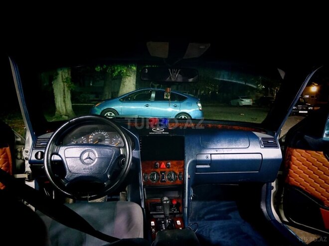 Mercedes C 220 1996, 400,000 km - 2.2 л - Mingəçevir