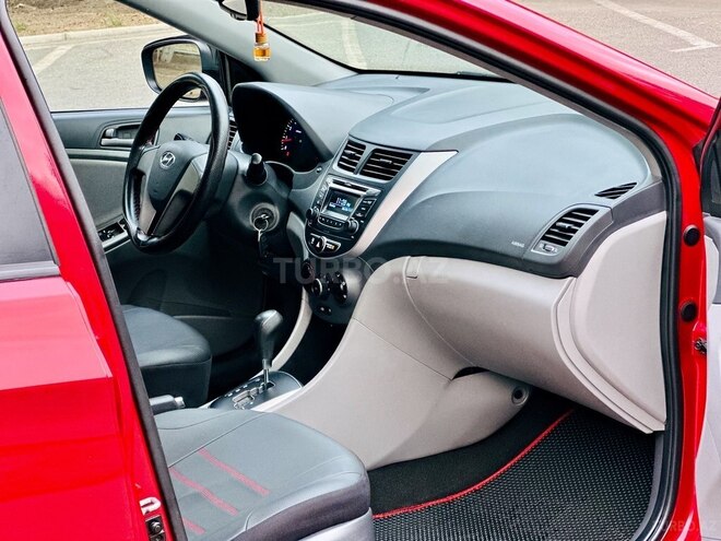 Hyundai Accent 2016, 142,000 km - 1.6 l - Bakı
