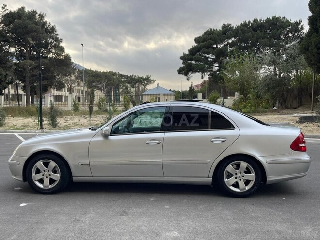 Mercedes E 240 2002, 275,000 km - 2.6 l - Sumqayıt