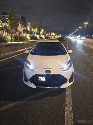 Toyota Aqua 2020, 90,497 km - 1.5 l - Bakı