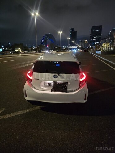 Toyota Aqua 2020, 90,497 km - 1.5 l - Bakı