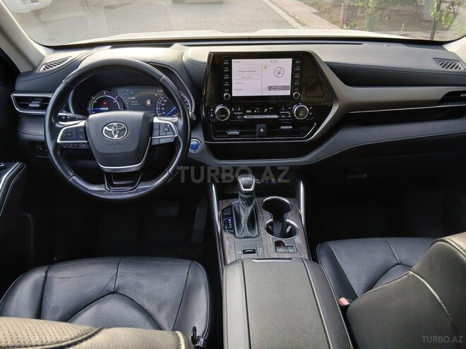 Toyota Highlander 2022, 136,000 km - 2.5 l - Bakı