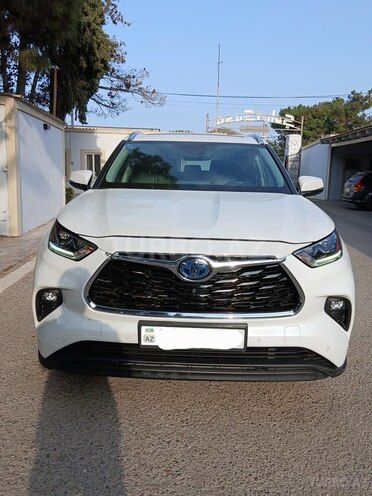 Toyota Highlander 2022, 136,000 km - 2.5 l - Bakı
