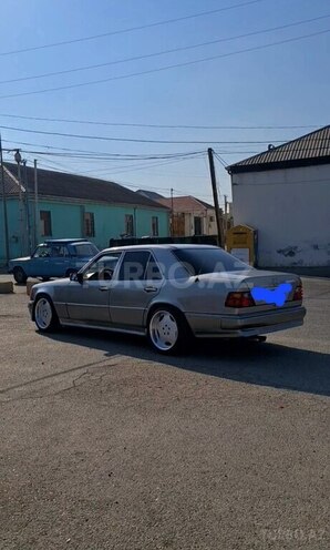 Mercedes E 300 1992, 400,000 km - 3.0 л - Bakı