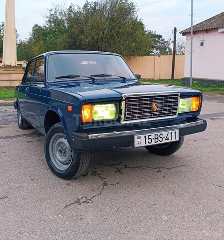 LADA (VAZ) 2107 2009, 38,700 km - 1.6 л - Quba