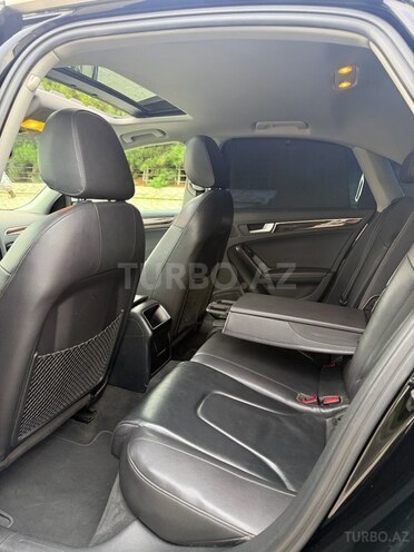 Audi A4 2015, 121,300 km - 1.8 л - Bakı