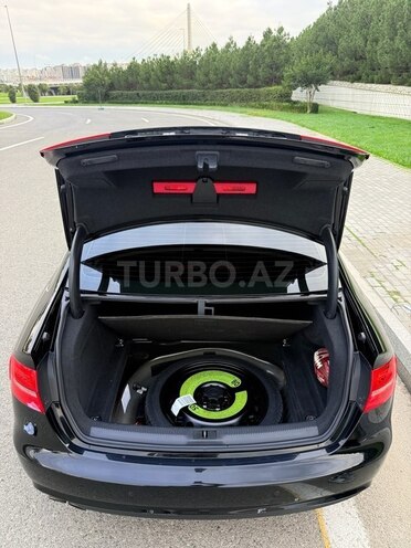 Audi A4 2015, 121,300 km - 1.8 л - Bakı