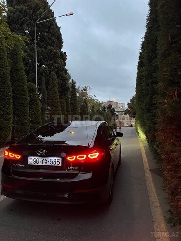 Hyundai Elantra 2017, 168,981 km - 2.0 л - Bakı