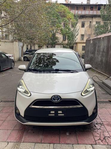 Toyota Sienta 2016, 120,000 km - 1.5 l - Bakı