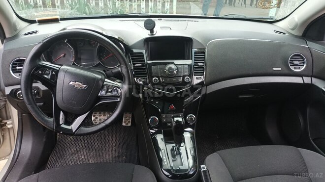 Chevrolet Cruze 2014, 374,400 km - 1.4 л - Şirvan
