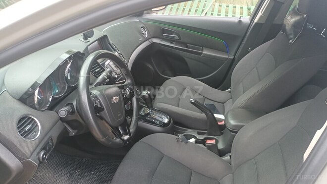 Chevrolet Cruze 2014, 374,400 km - 1.4 л - Şirvan