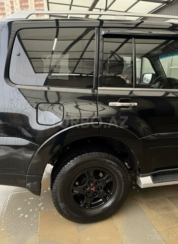 Mitsubishi Pajero 2007, 231,000 km - 3.0 л - Bakı