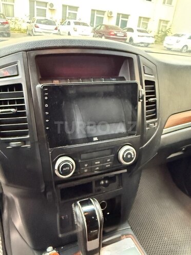 Mitsubishi Pajero 2007, 231,000 km - 3.0 л - Bakı