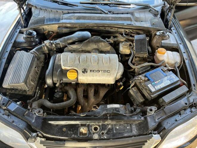Opel Vectra 2000, 130,000 km - 1.8 l - Tovuz