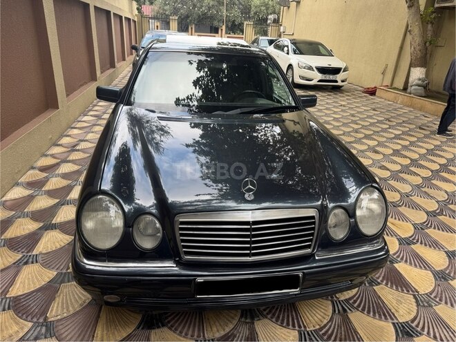 Mercedes E 240 1998, 333,000 km - 2.4 l - Bakı