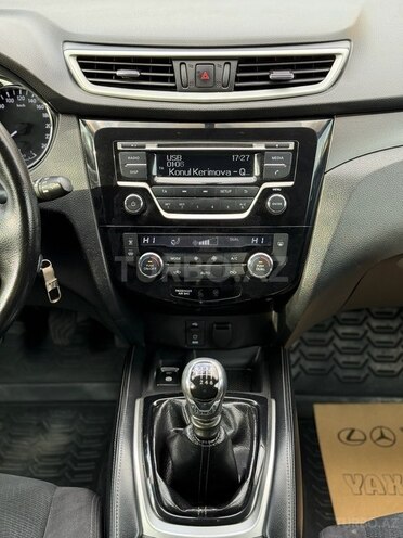 Nissan X-Trail 2015, 190,000 km - 2.5 l - Gəncə