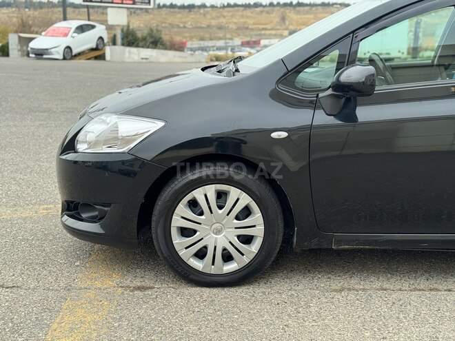Toyota Auris-3