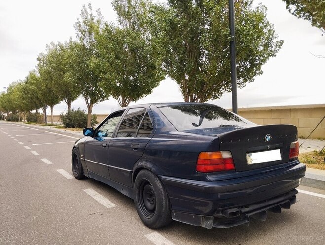 BMW 318 1994, 315,000 km - 1.8 l - Bakı