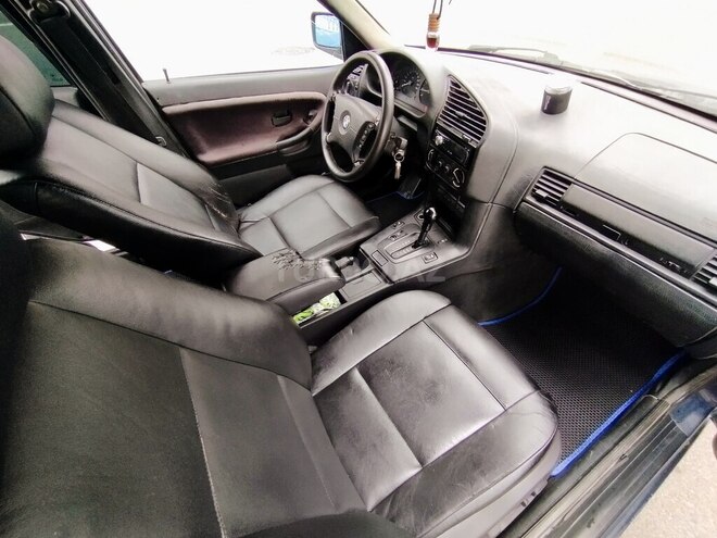 BMW 318 1994, 315,000 km - 1.8 l - Bakı