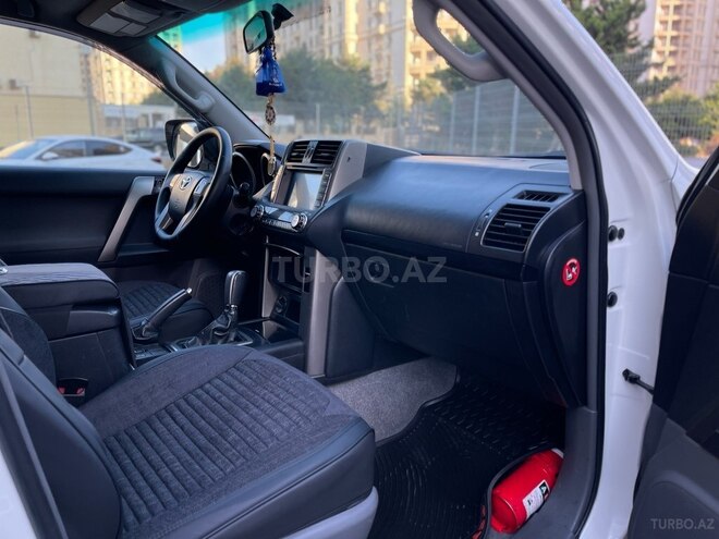 Toyota Land Cruiser Prado 2011, 153,000 km - 2.7 l - Bakı