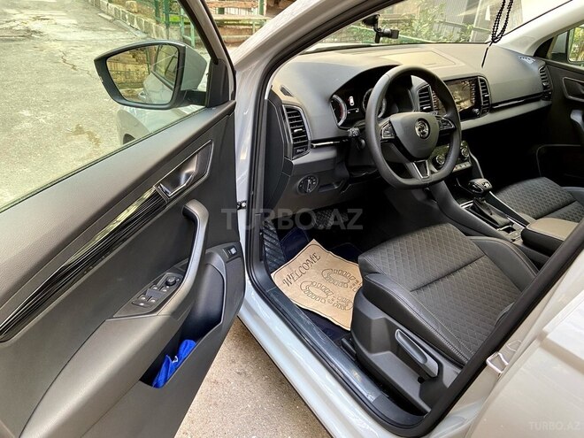 Skoda Karoq 2020, 25,900 km - 1.4 l - Bakı