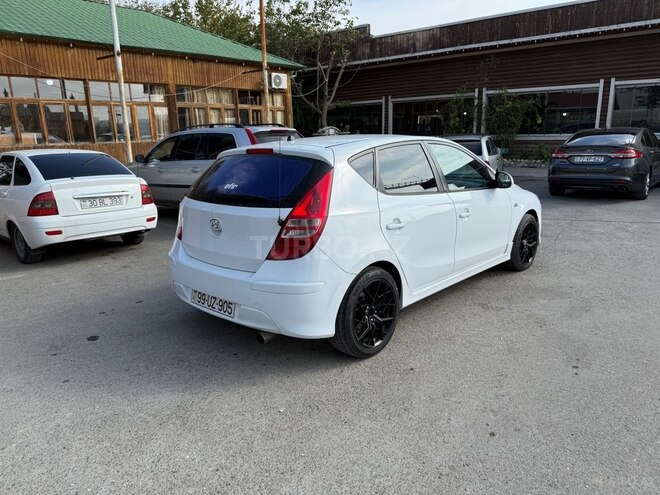 Hyundai i30 2010, 315,258 km - 1.6 л - Bakı