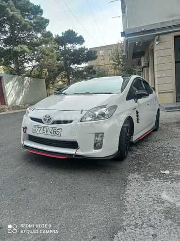 Toyota Prius 2011, 220,000 km - 1.8 l - Bakı