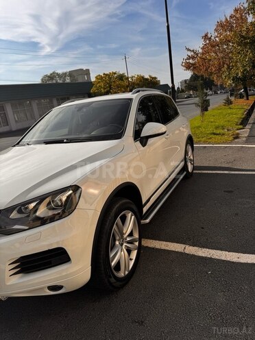 Volkswagen Touareg-3