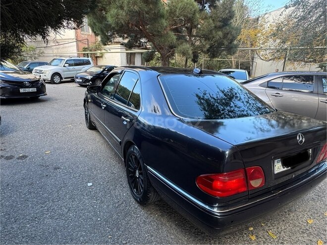 Mercedes E 230 1997, 256,666 km - 2.3 l - Bakı