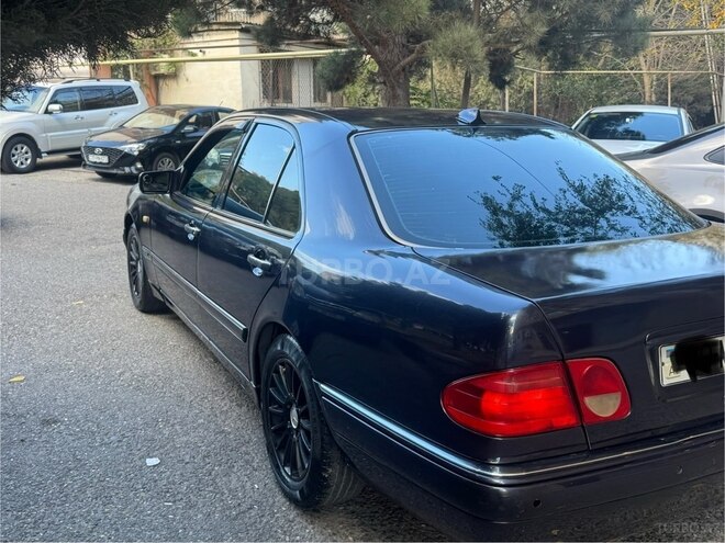 Mercedes E 230 1997, 256,666 km - 2.3 l - Bakı