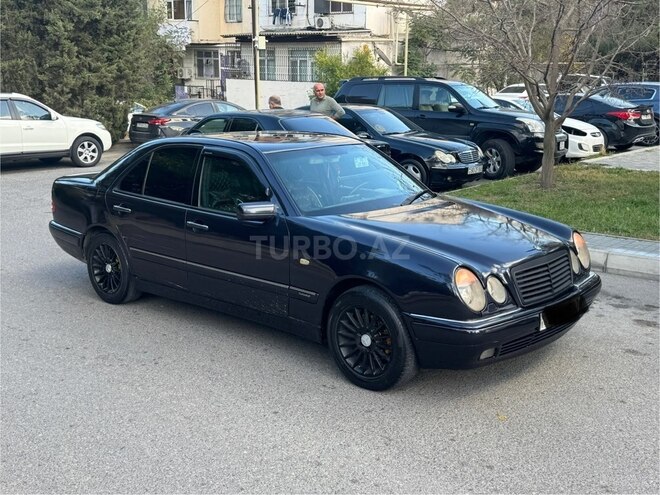 Mercedes E 230 1997, 256,666 km - 2.3 l - Bakı
