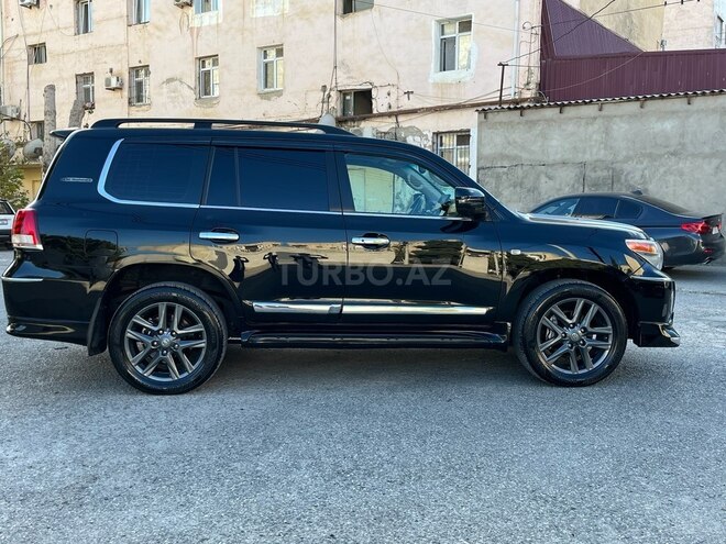 Toyota Land Cruiser-8