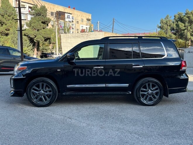 Toyota Land Cruiser-7