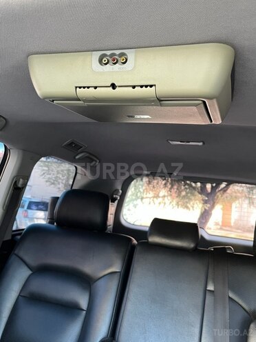 Toyota Land Cruiser-18