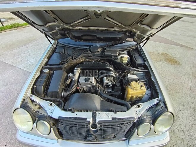 Mercedes E 220 1996, 450,967 km - 2.2 л - Masallı