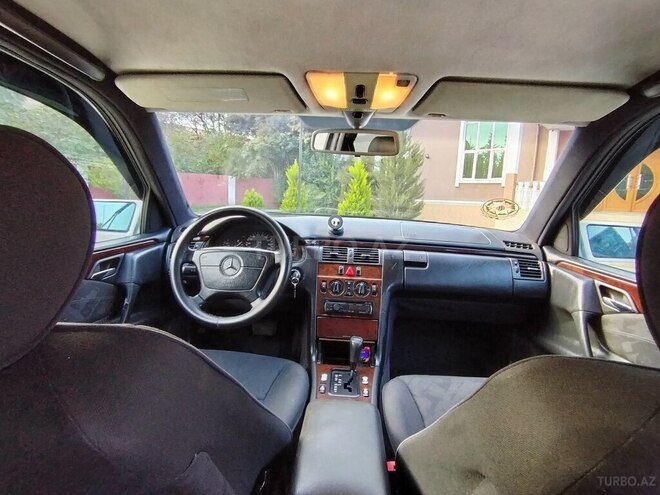 Mercedes E 220 1996, 450,967 km - 2.2 л - Masallı