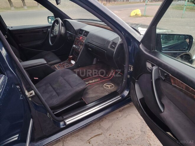 Mercedes C 240 1999, 357,000 km - 2.4 л - Gəncə