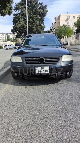 Volkswagen Passat 2002, 226,000 km - 2.8 l - Bakı