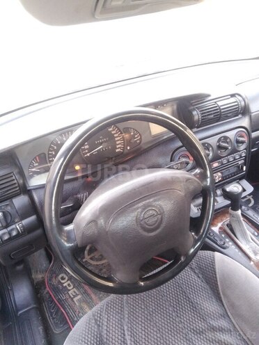 Opel Omega 1995, 250,000 km - 2.0 l - Bakı